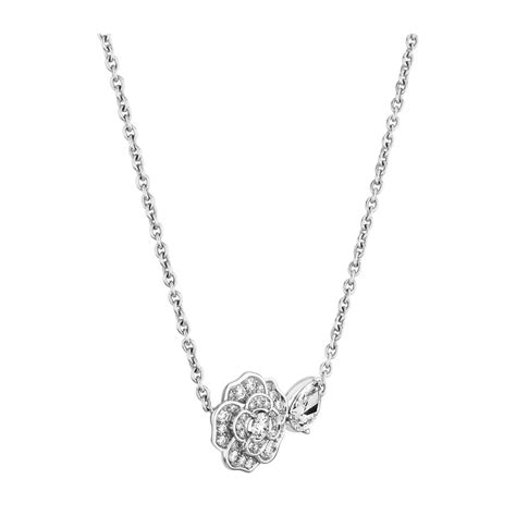 camelia chanel collana|Chanel camelia necklace.